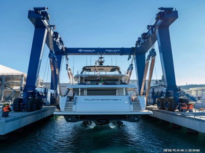 游艇搬运机储存期间的设备维护措